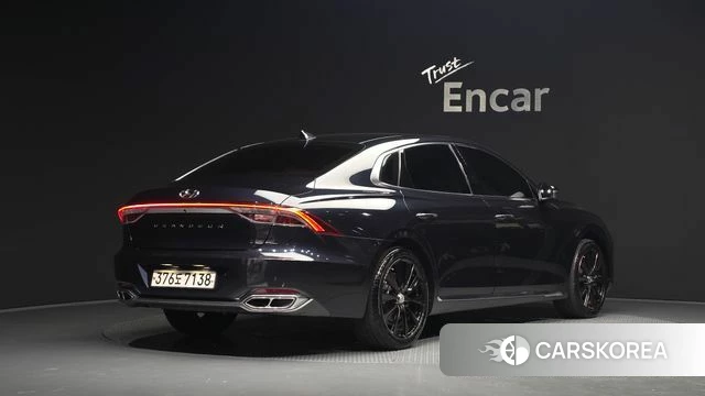 Hyundai The New Grandeur IG id 4662358 из Кореи 12