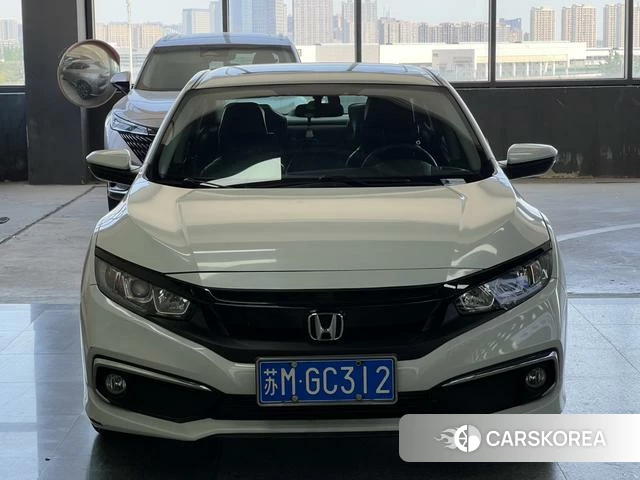 Honda Civic 2021 Белый из Китая, фото 2