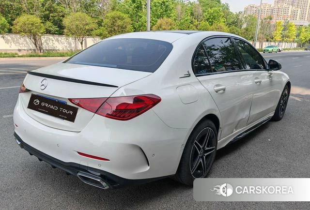 Mercedes-Benz Class C 2023 Белый из Китая, фото 2