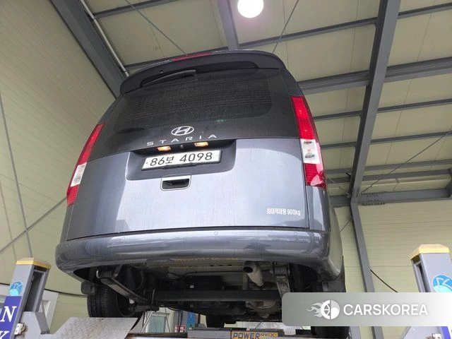 Hyundai Staria 2021 Серый из Кореи, фото 2
