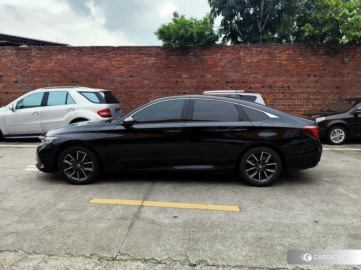 Honda Inspire 2021 Черный из Китая, фото 2