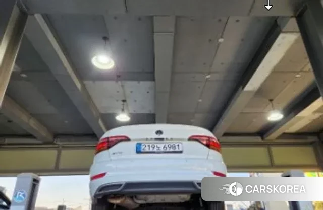 Volkswagen 7th Generation of Jetta 2021 Белый из Кореи, фото 2