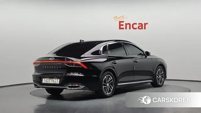 Hyundai The New Grandeur IG id 3479726 из Кореи 12