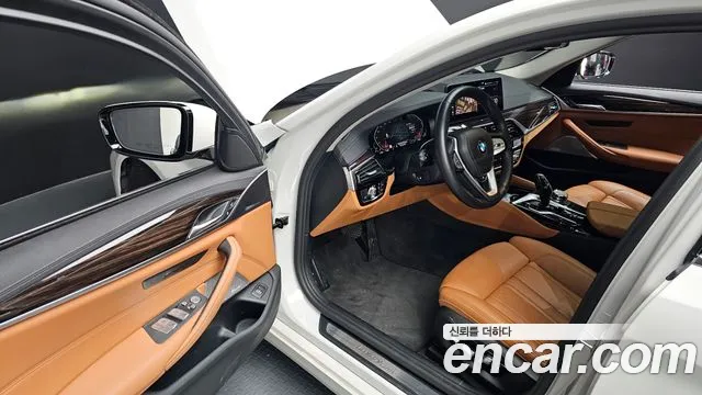 BMW 5 Series (G30) id 2681851 из Кореи 11