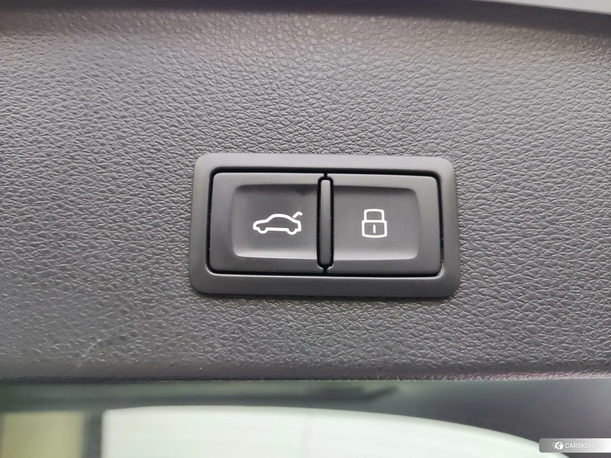Audi Q2L id 4453677 из Китая 12