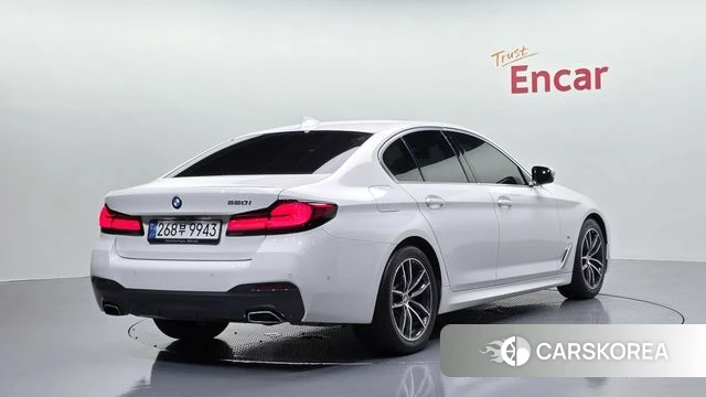 BMW 5 Series (G30) id 4603637 из Кореи 12