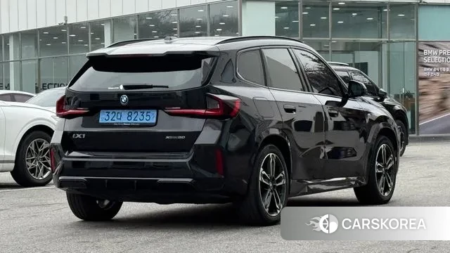 BMW iX1 (U11) id 3482331 из Кореи 12