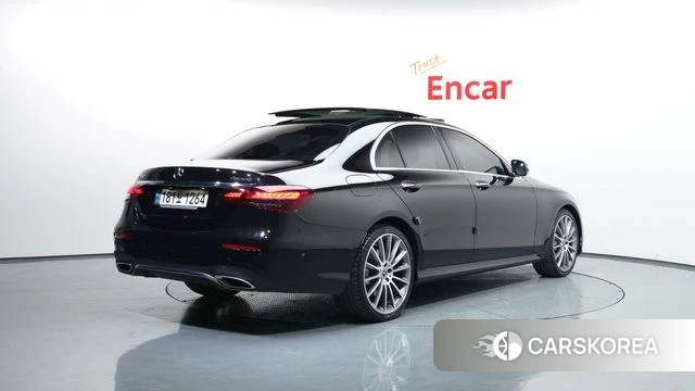 Mercedes-Benz E-Class W213 id 3898468 из Кореи 12