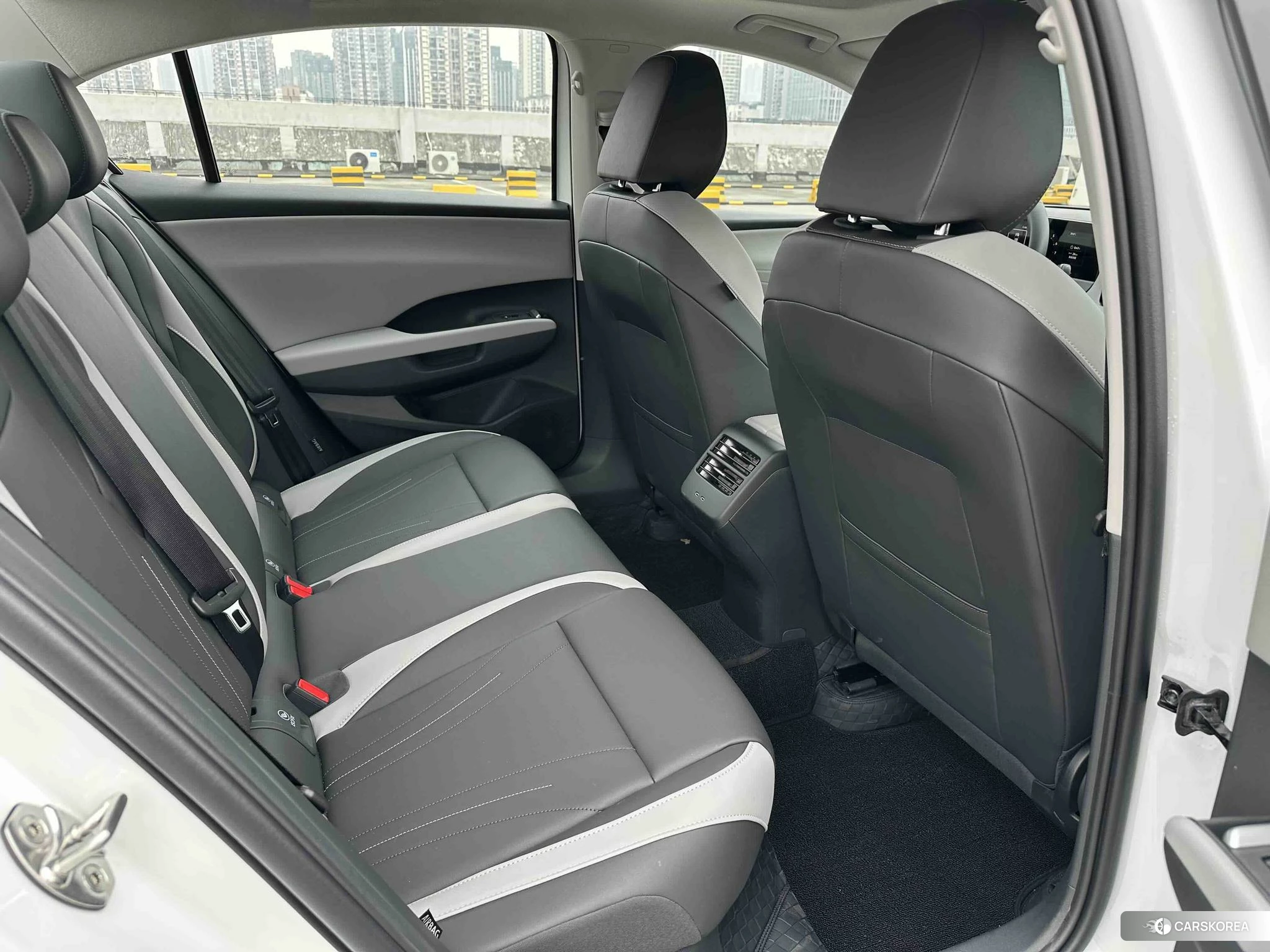 Volkswagen Sagitar id 4462092 из Китая 9