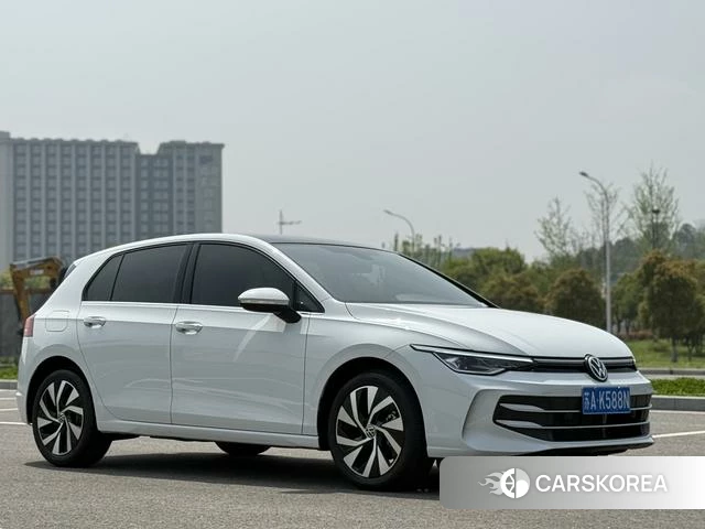 Volkswagen Golf id 4261340 из Китая 12