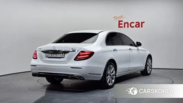 Mercedes-Benz E-Class W213 id 3607847 из Кореи 12