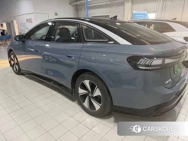 Volkswagen ID.7 VIZZION 2024 Синий из Китая, фото 3