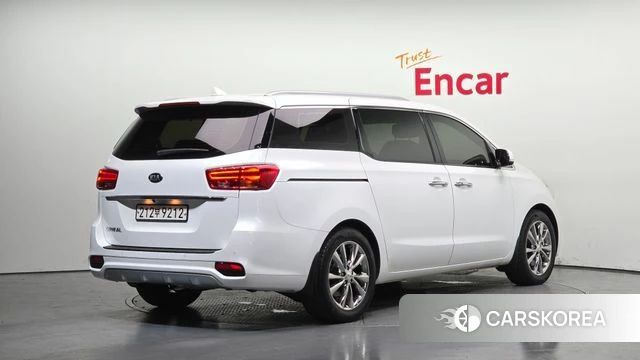 Kia The New Carnival id 4594948 из Кореи 12