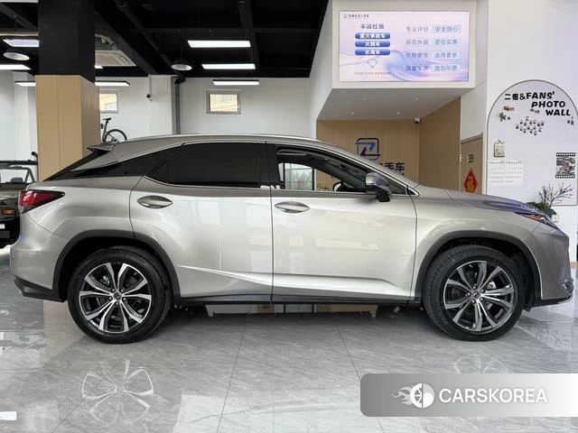 Lexus RX id 4365762 из Китая 12