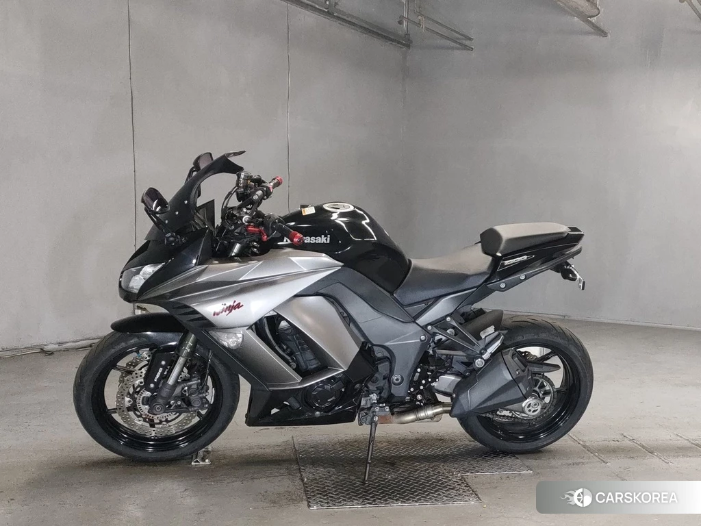 Проданный Kawasaki NINJA 1000 2014 из Японии
