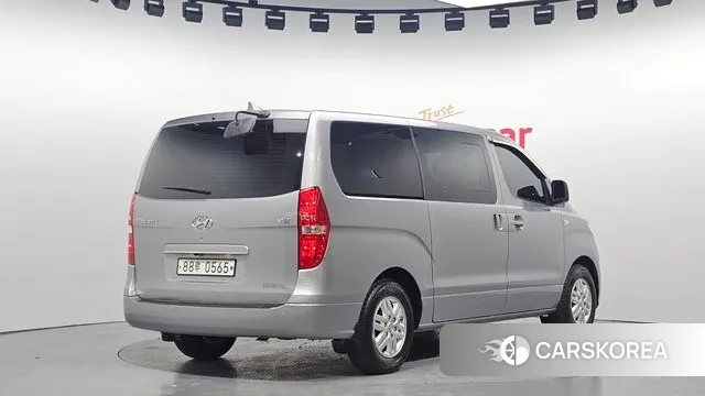 Hyundai The New Grand Starex id 3661541 из Кореи 12