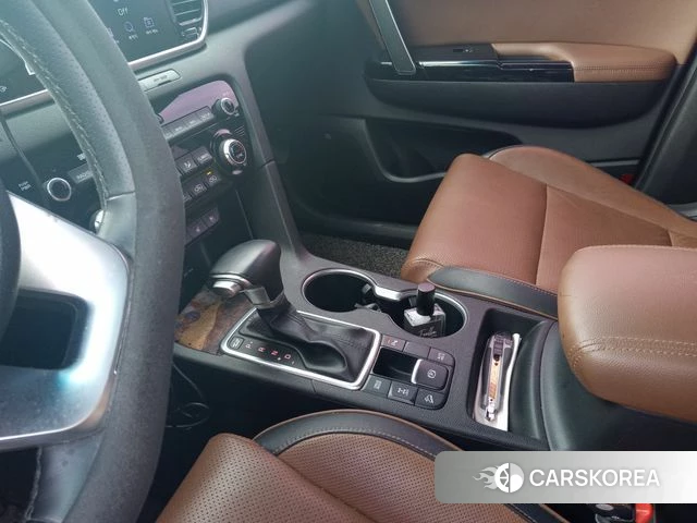 Kia Sportage The Bold 2018 Белый из Кореи, фото 2