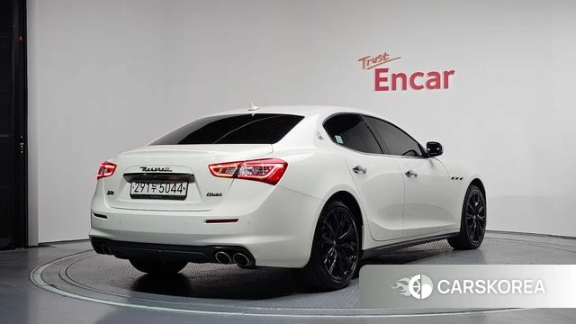 Maserati Ghibli id 4610035 из Кореи 9
