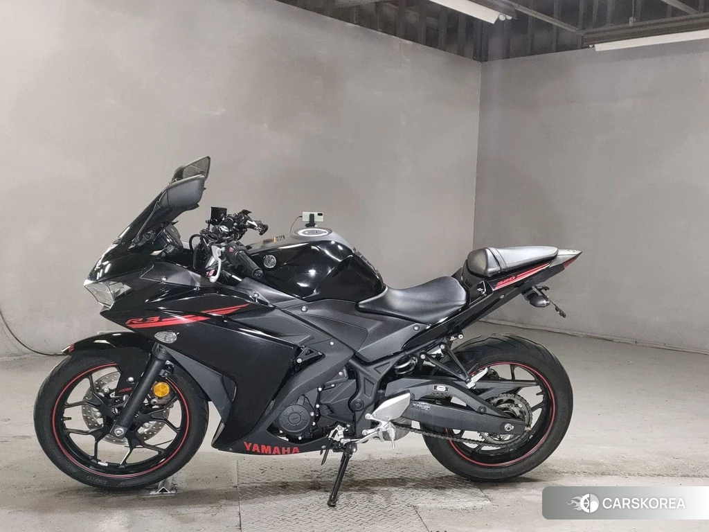 Проданный Yamaha YZF-R3 id 4170103 из Японии