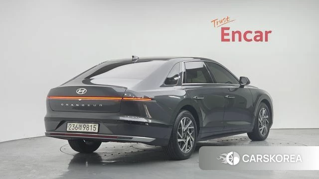 Hyundai Grandeur (GN7) id 4321781 из Кореи 12