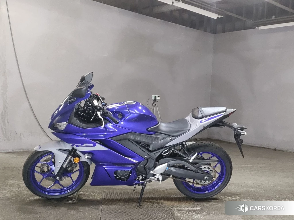 Проданный Yamaha YZF-R3 2021 из Японии