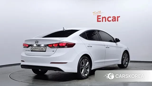 Hyundai Avante AD id 3239175 из Кореи 12