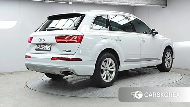 Audi Q7 (4M) id 4654206 из Кореи 12