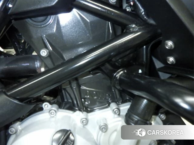Engine photo