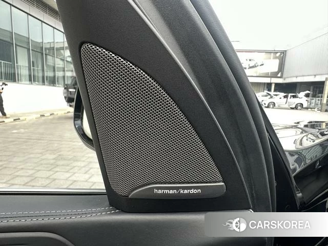 BMW X7 id 4215122 из Китая 12