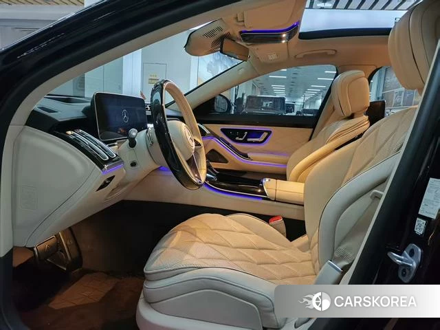 Mercedes-Benz Maybach S-class 2023 Черный из Китая, фото 5