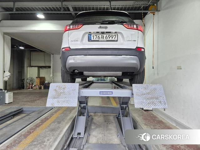 Jeep Cherokee (KL) 2021 Белый из Кореи, фото 2