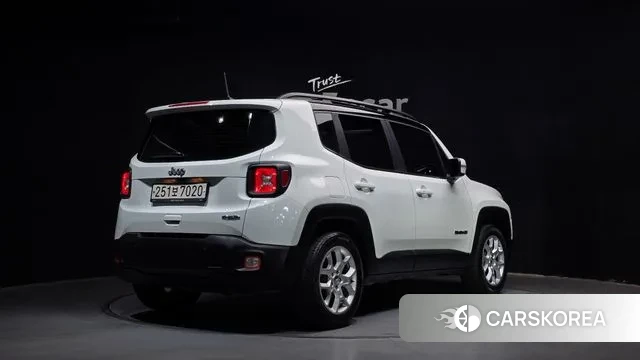 Jeep Renegade id 3761127 из Кореи 12