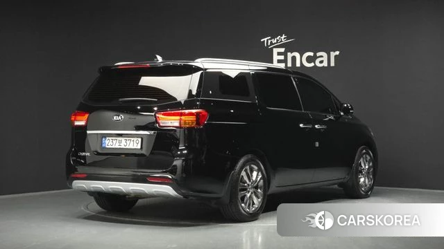 Kia All New Carnival id 4430625 из Кореи 12