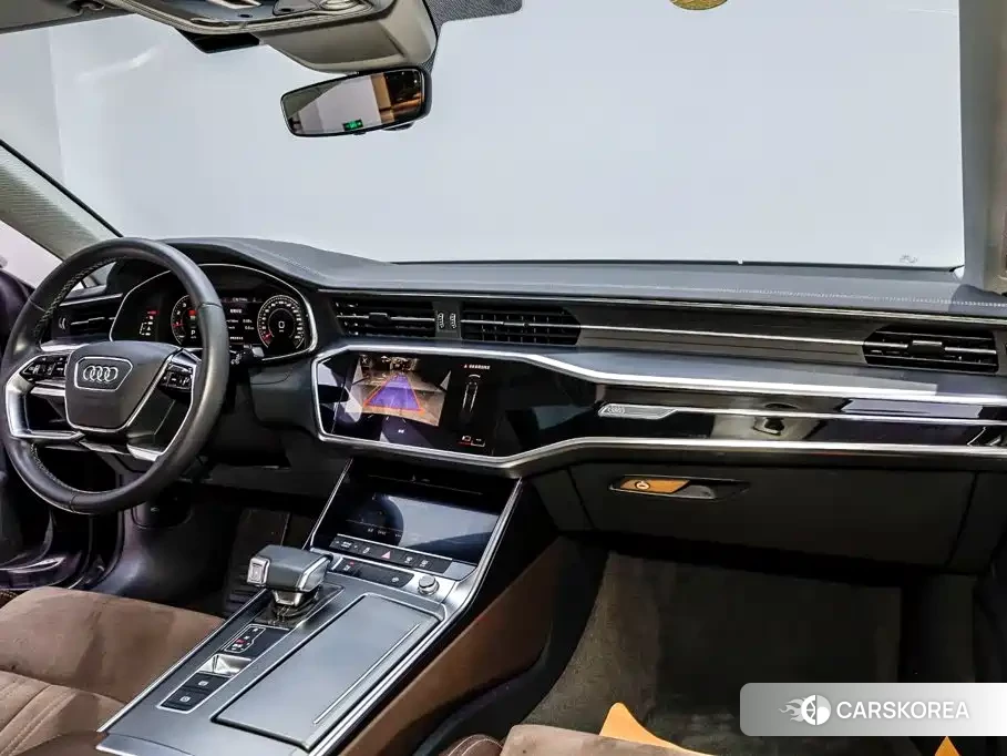 Audi A7L id 4649382 из Китая 12