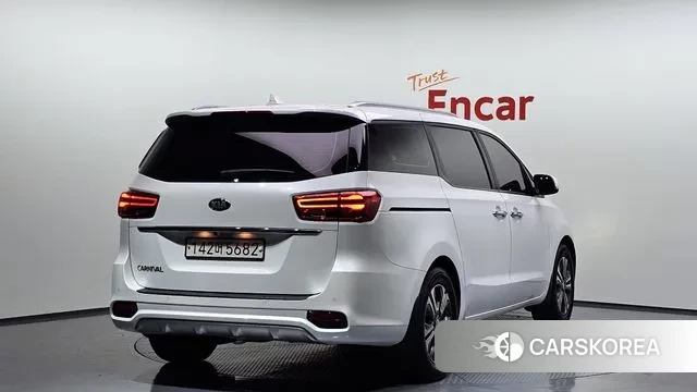 Kia The New Carnival id 3626533 из Кореи 12