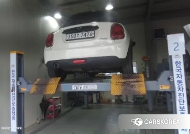 Mini Cooper 2020 Жемчужный цвет из Кореи, фото 2