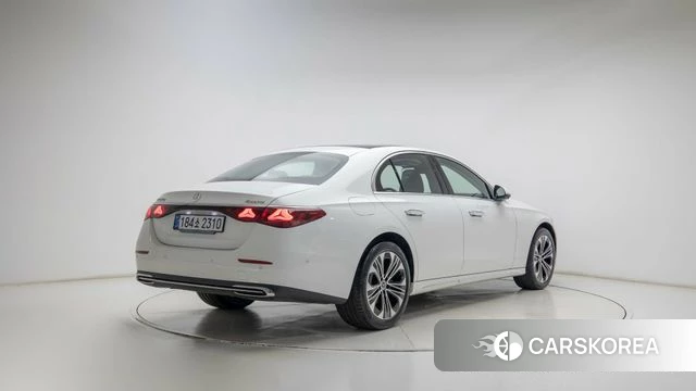 Mercedes-Benz E-Class W214 id 4862589 из Кореи 12