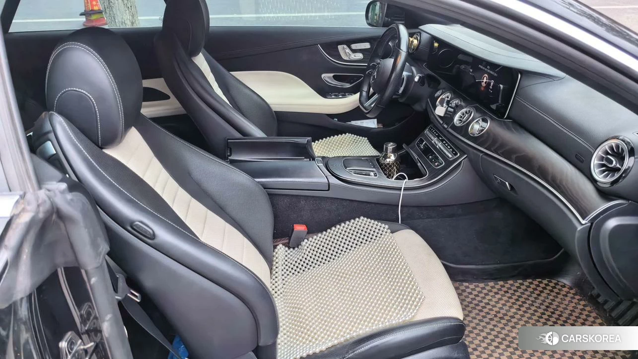 Mercedes-Benz E-class (imported) 2021 Темно-серый из Китая, фото 2