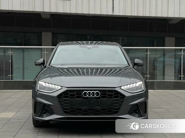Audi A4L id 4300819 из Китая 8