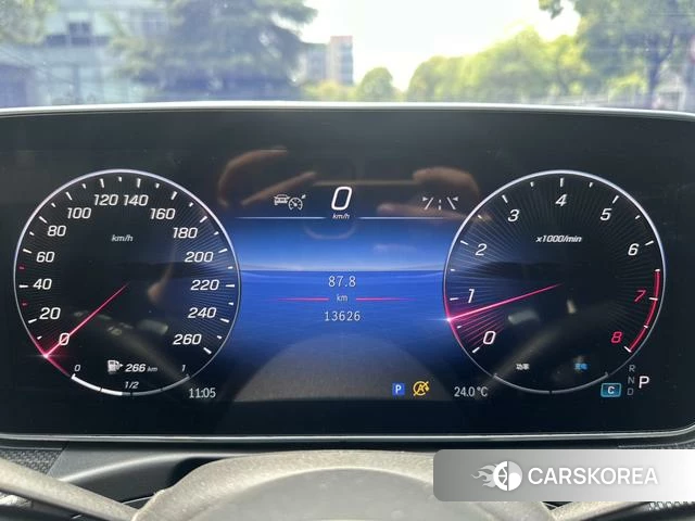 Mercedes-Benz Class C 2024 Темно-серый из Китая, фото 2