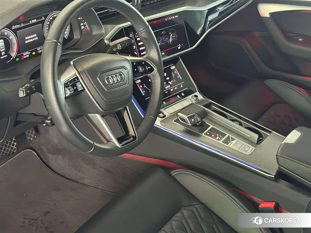 Audi A6L id 4547569 из Китая 8