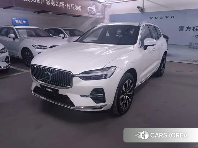 Volvo XC60 2025 Белый из Китая, фото 2