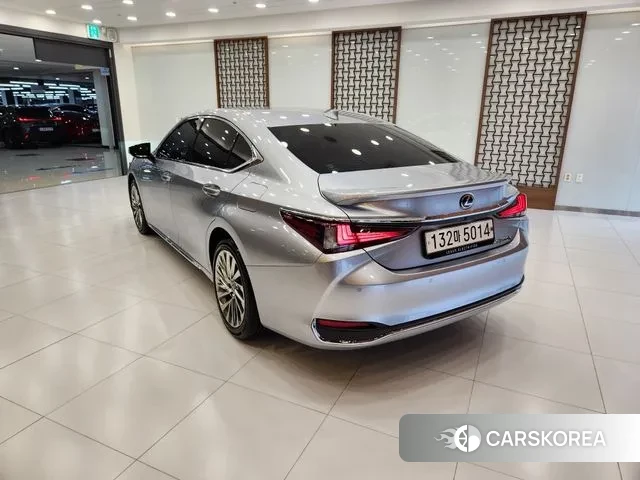 Lexus ES300h 7th generation id 3732474 из Кореи 7