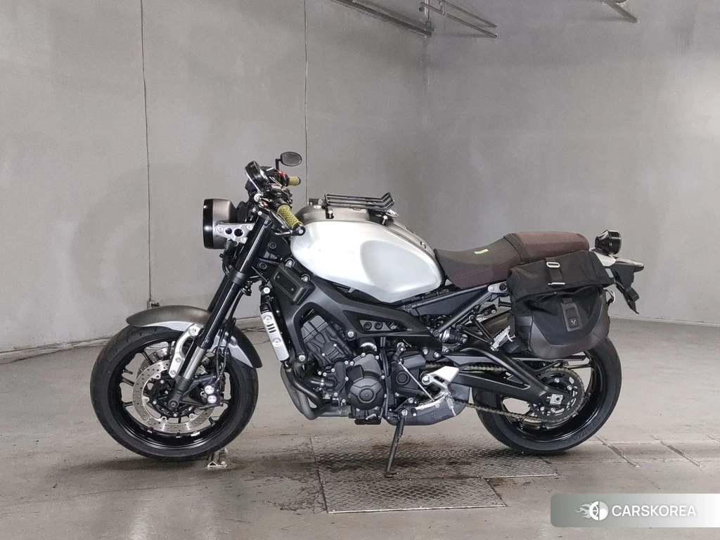 Проданный Yamaha XSR900 2017 из Японии