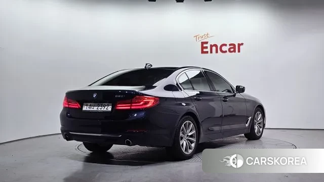 BMW 5 Series (G30) id 3292010 из Кореи 12