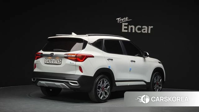 Kia Seltos id 4196670 из Кореи 12