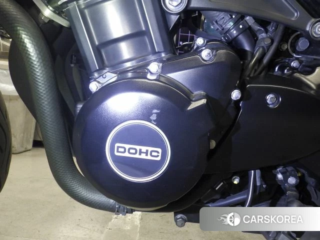 Engine photo