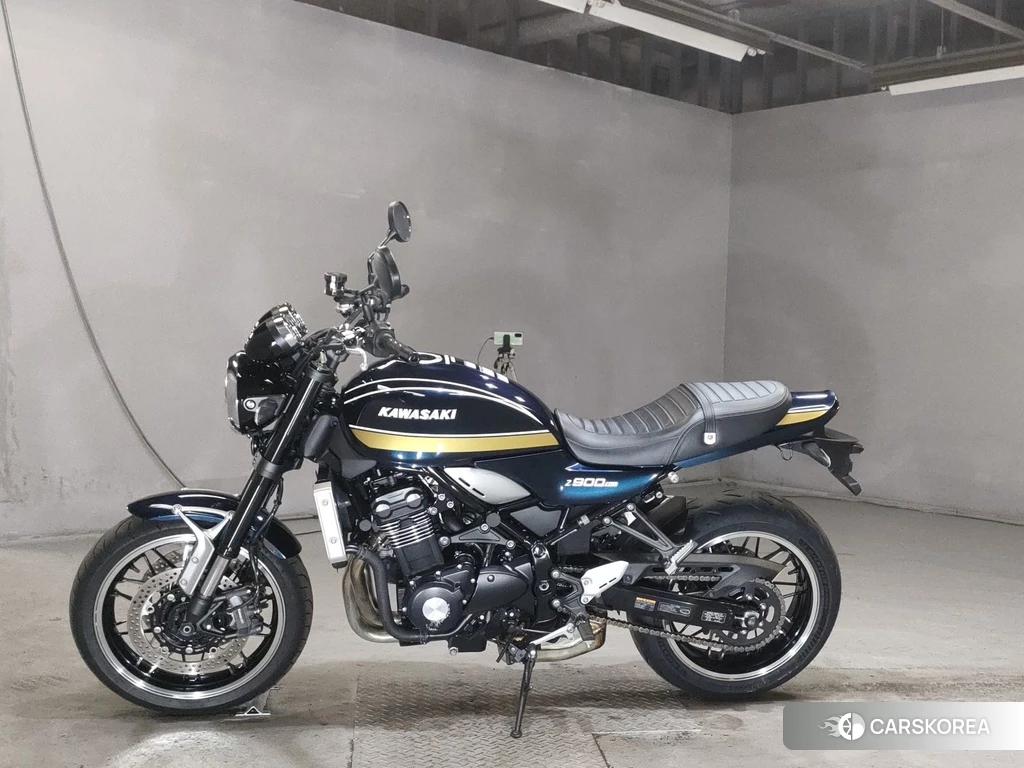 Проданный Kawasaki Z900RS 2021 из Японии, фото 2