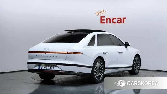 Hyundai Grandeur Hybrid (GN7) id 4623679 из Кореи 12