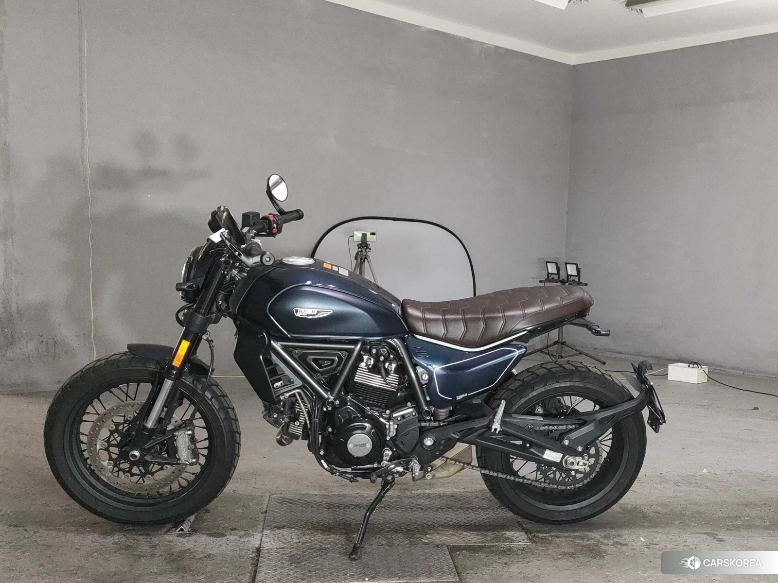 Ducati SCRAMBLER NIGHT SHIFT 2024 из Японии